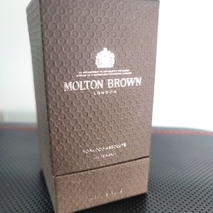 Men's cologne